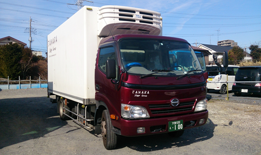 中型冷凍3t車両